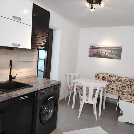 Garsoniera Cocheta Zona Coresi Mall 브라쇼브 외부 사진